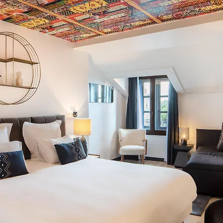 Maisons Du Monde Hôtel&suites - Vieux Port Hotel 4*