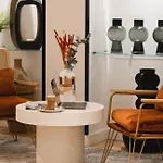 Maisons Du Monde & - Vieux Port Hotel 4*