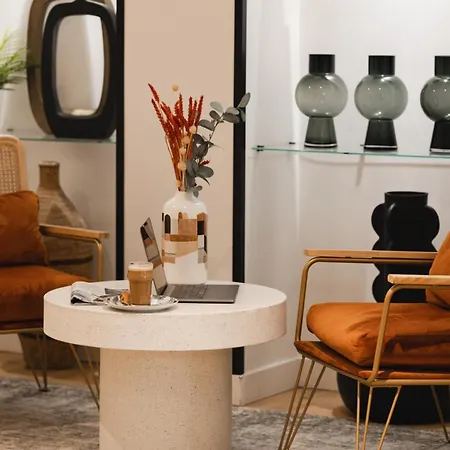 Maisons Du Monde & - La Rochelle Vieux Port Hotel 4*