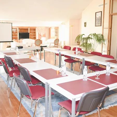 Maisons Du Monde & - Vieux Port Hotell