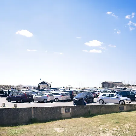 Maisons Du Monde & - Vieux Port Hotel