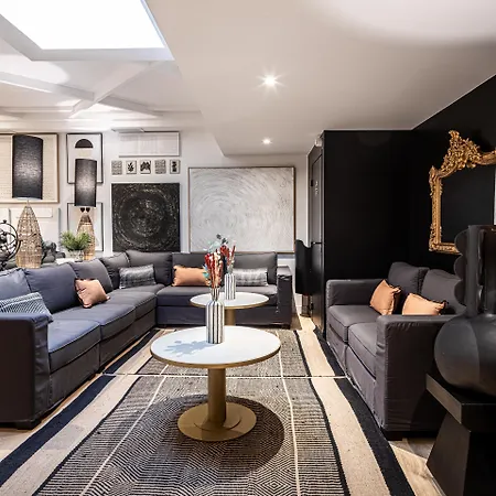 Maisons Du Monde & - Vieux Port Hotel La Rochelle (Charente-Maritime)