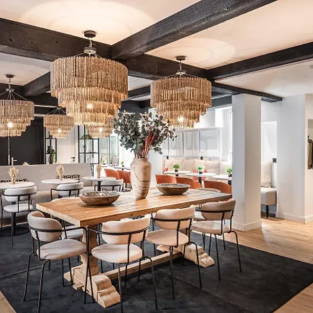 Maisons Du Monde & - Vieux Port Hotel 4*