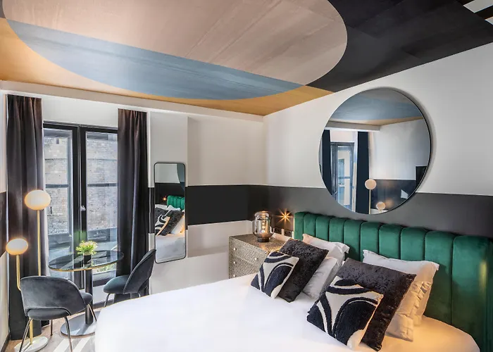 Maisons Du Monde & - Vieux Port