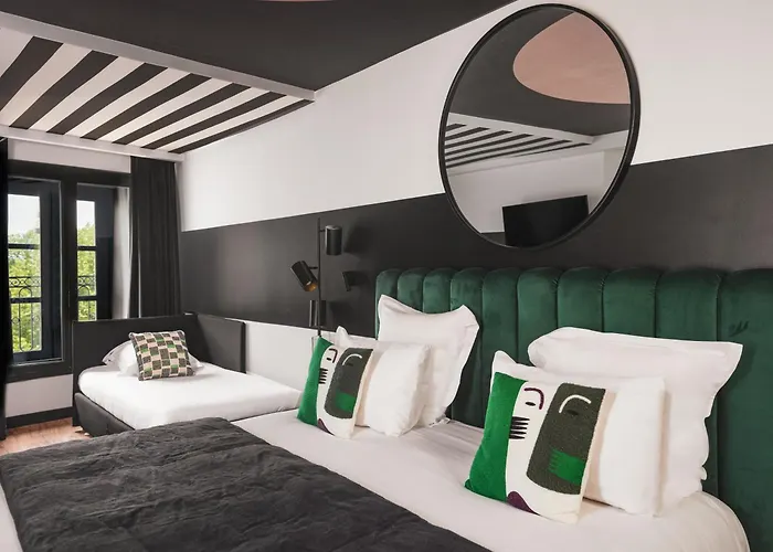 Maisons Du Monde & - Vieux Port