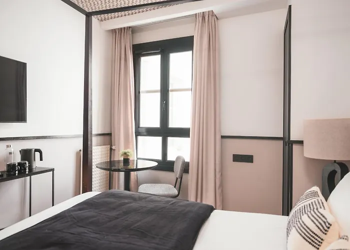 Hotel Maisons Du Monde & - Vieux Port 4*