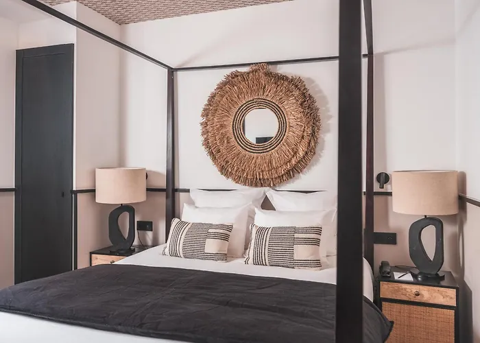 Maisons Du Monde & - Vieux Port