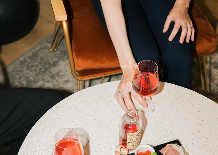 Maisons Du Monde & - Vieux Port Hotel