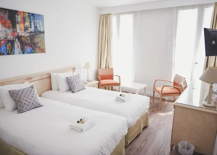 Maisons Du Monde & - Vieux Port