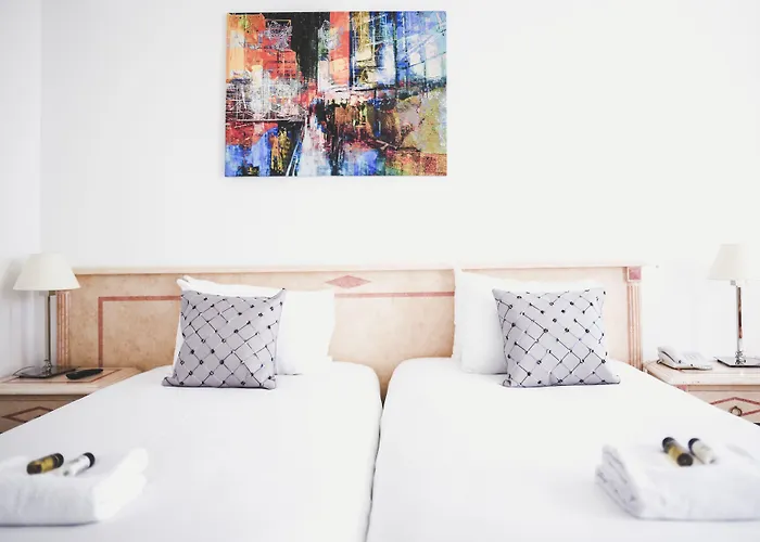 Maisons Du Monde & - Vieux Port 4*