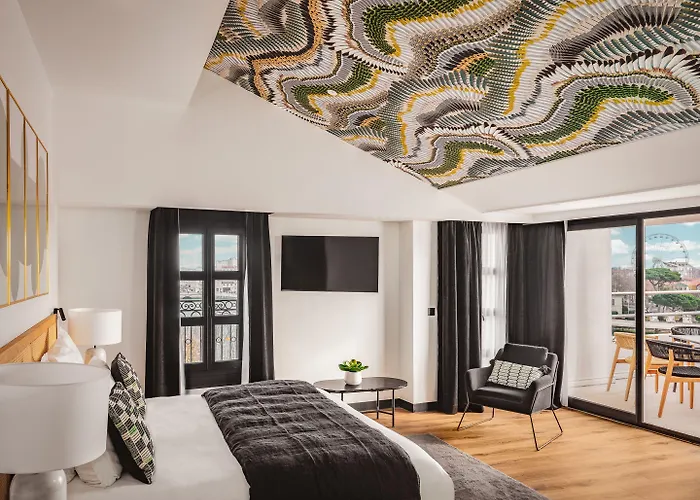 Maisons Du Monde & - Vieux Port 4*