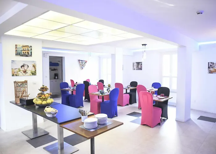 Maisons Du Monde & - Vieux Port 4*